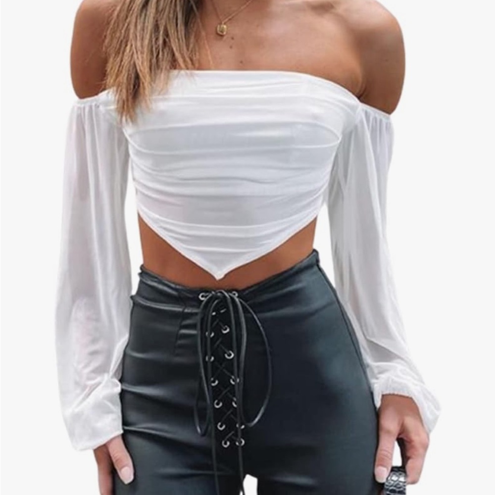 Women's White Off-Shoulder Asymmetrical Long Sleeve Crop Top